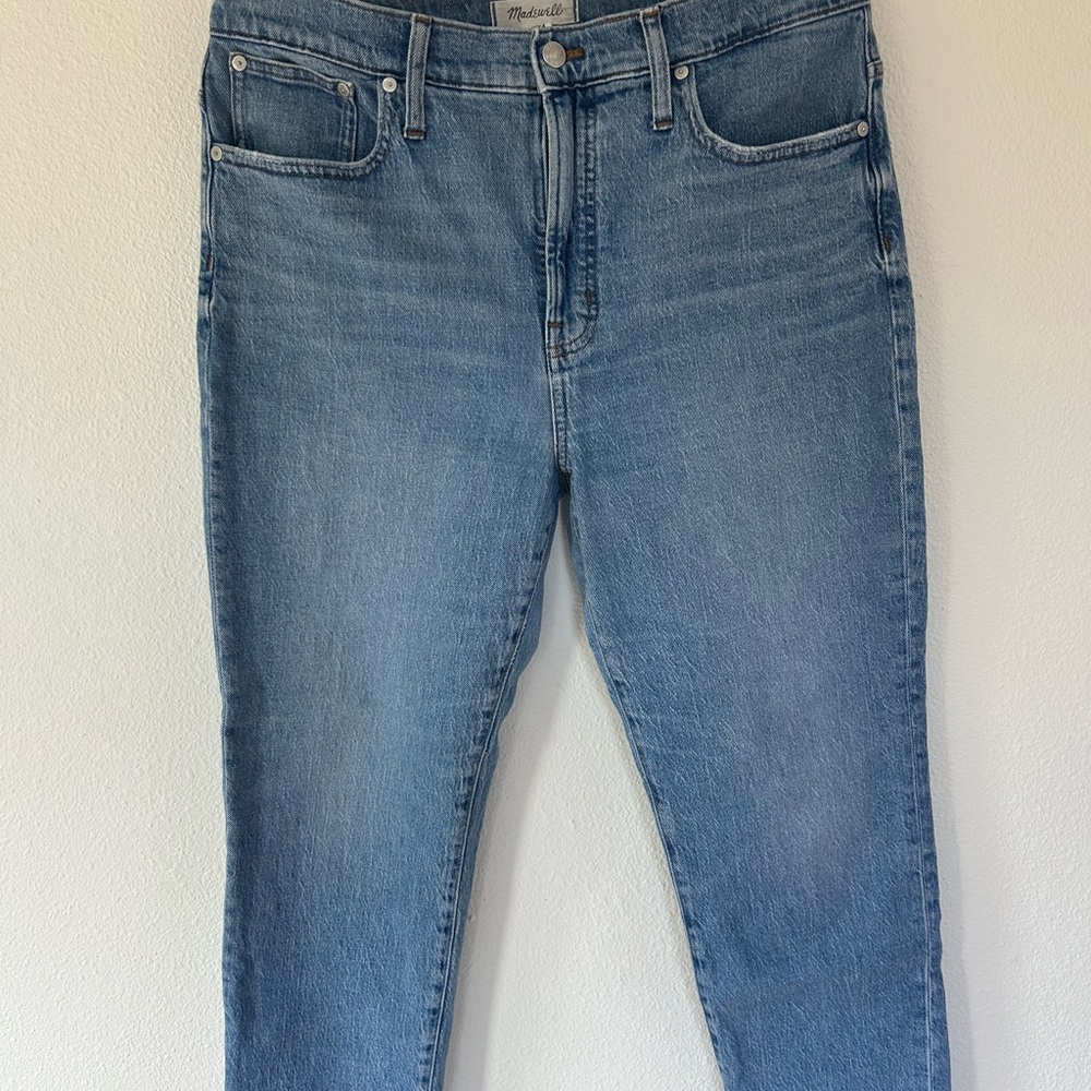 Madewell “The Perfect Vintage” Light Blue Denim Jeans with Raw Hem